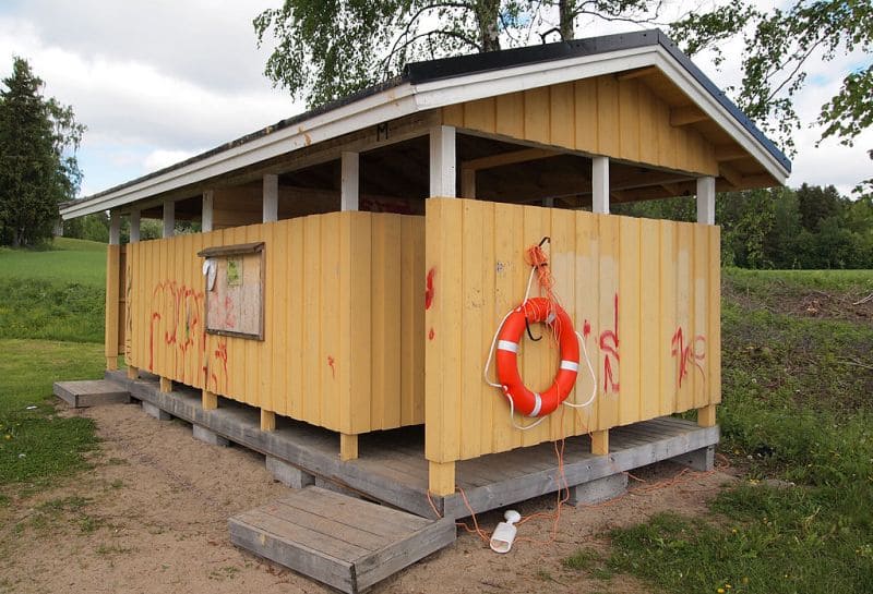 Beach changing room